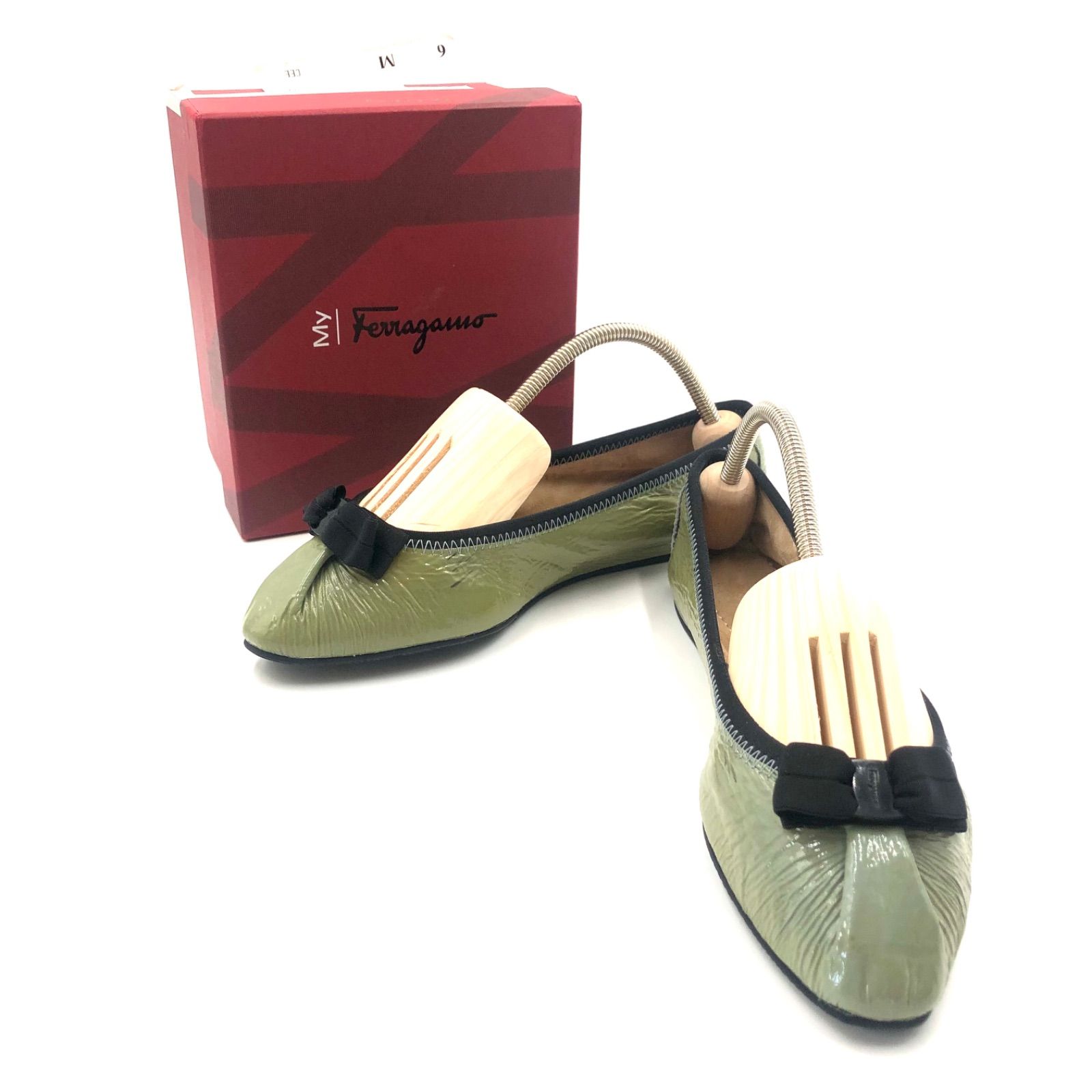 美品 SalvatoreFerragamo ラバー バレエシューズ ヴァラリボン □美品□希少□Salvatore Ferragamo サルヴァトーレフェラガモ