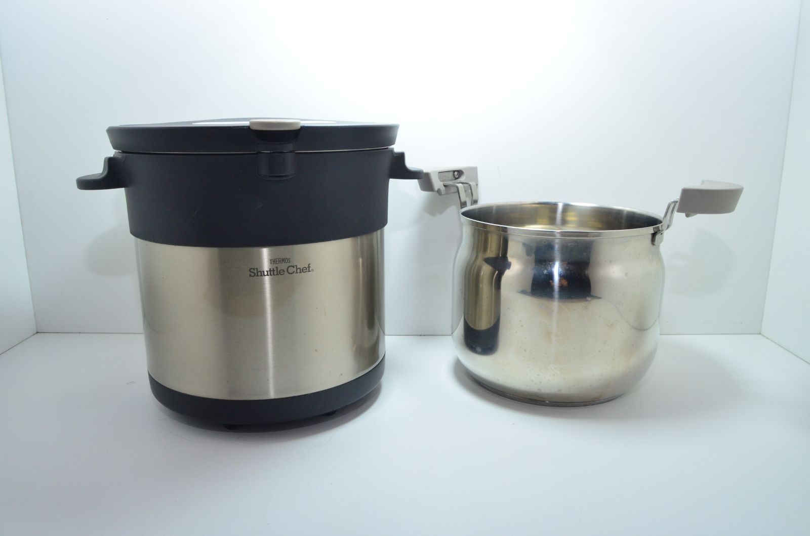 今日、明日売り切り iPhone 12 (PRODUCT RED) 多少値引き可