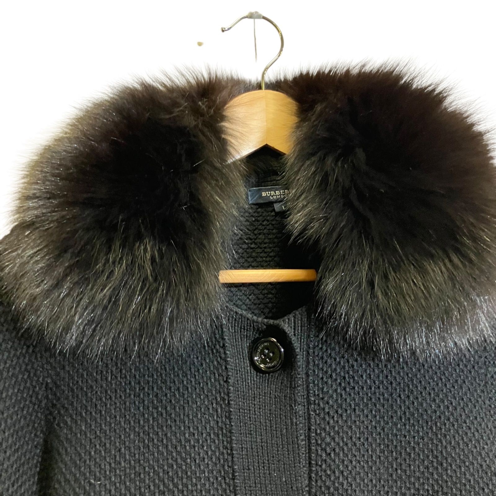 BURBERRY LONDONバーバリー/取外し可能フォックスファーカーディガン BURBERRY LONDONバーバリー/取外し可能フォックスファーカーディガン
