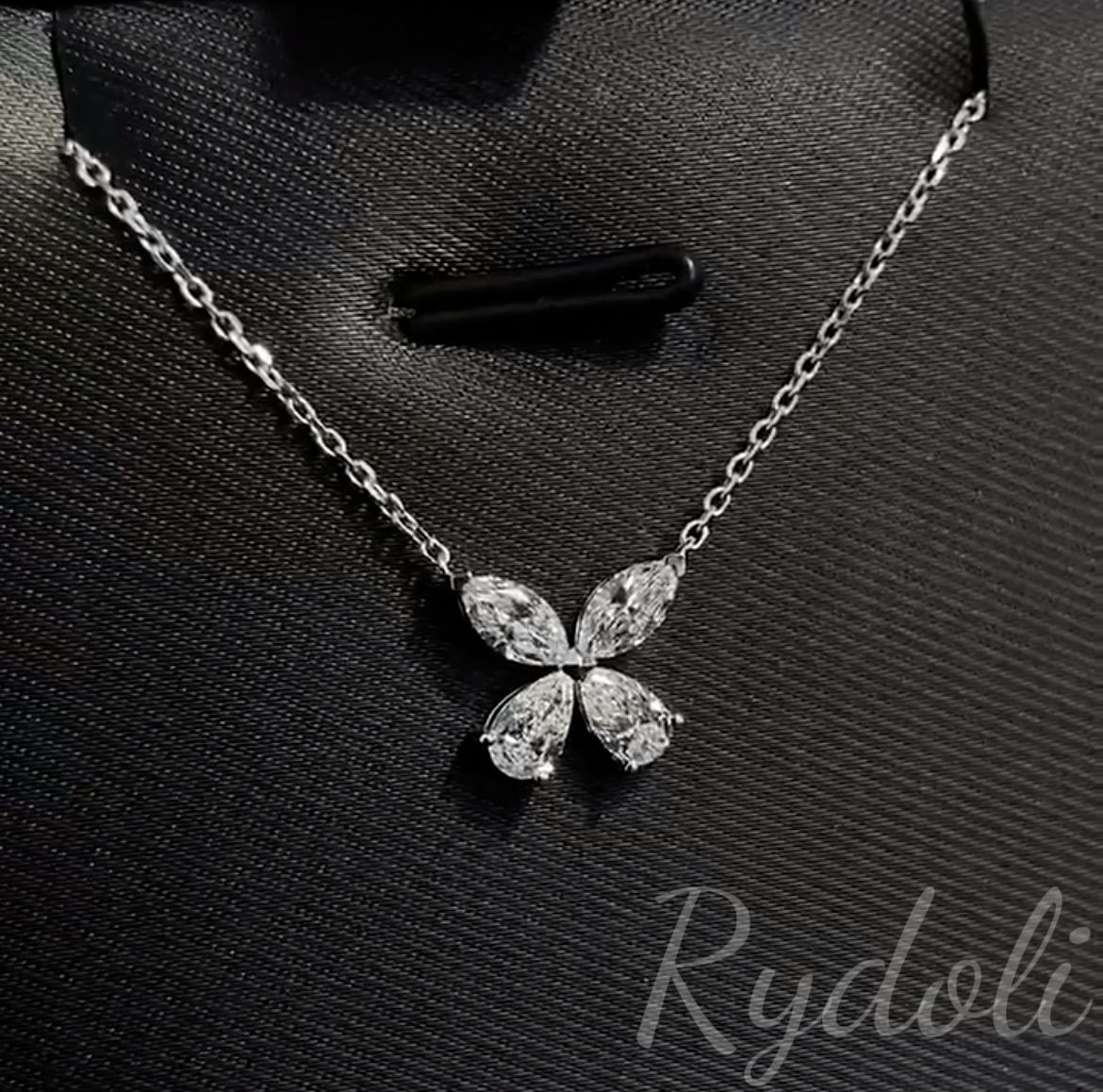 PT950 0.80ct オーダーメイドネックレス ラボグロウン