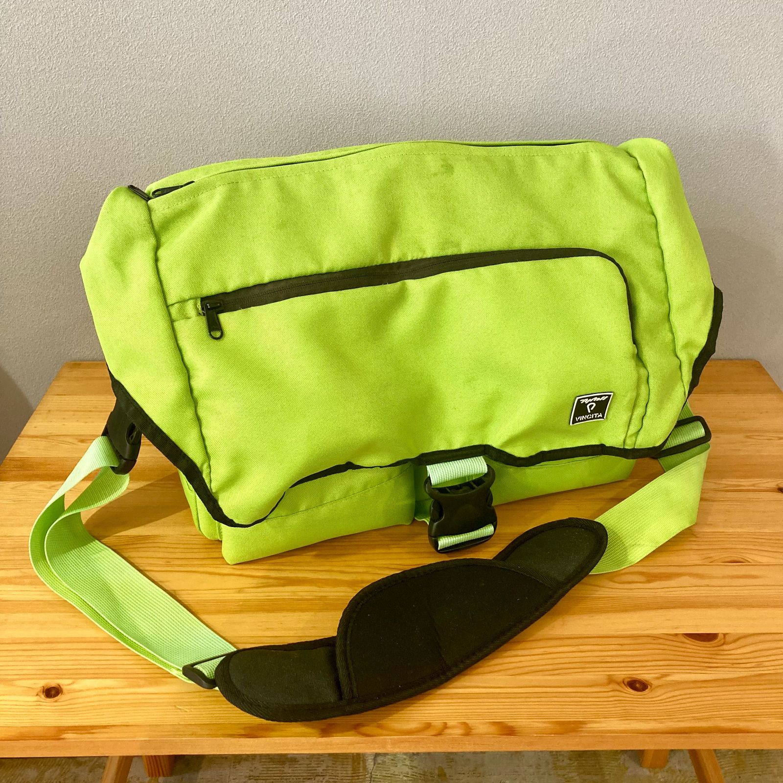 パスノーマルスタジオ × Porterフレームバッグ オリーブグリーン