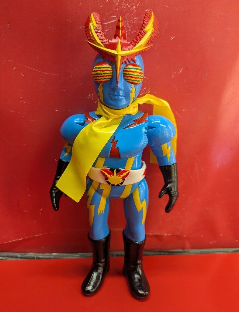 メディコム東映レトロソフビ イナズマン(劇中カラーVer.) 【公式通販】