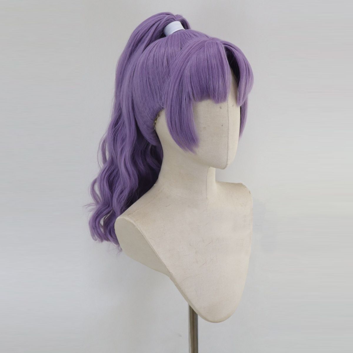 等