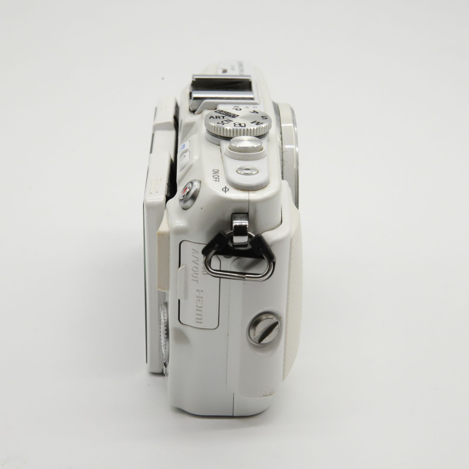 □実用品□ OLYMPUS OLYMPUS ミラーレス一眼 PEN Lite E-PL6 ボディ ホワイト E-PL6 BODY WHT… - メルカリ