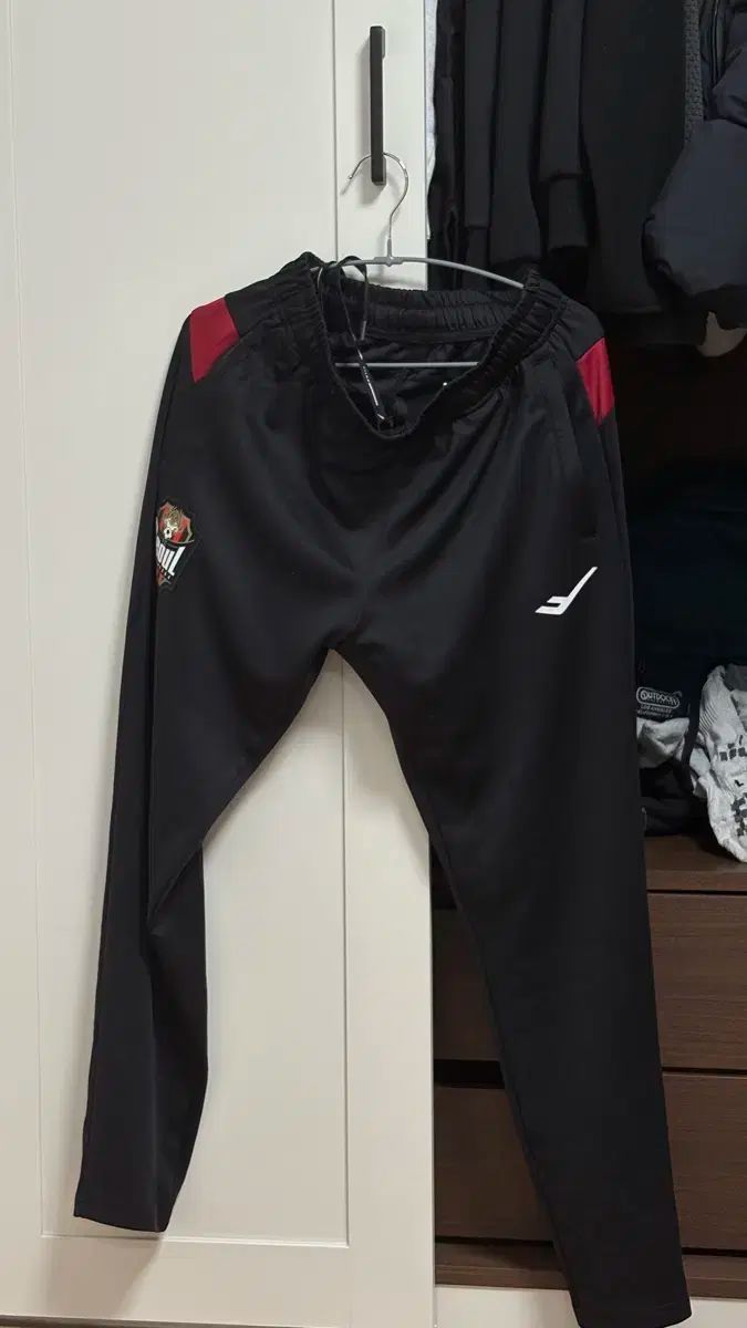 fc SEOUL（ソウル） トレーニング ボトムス - メルカリ