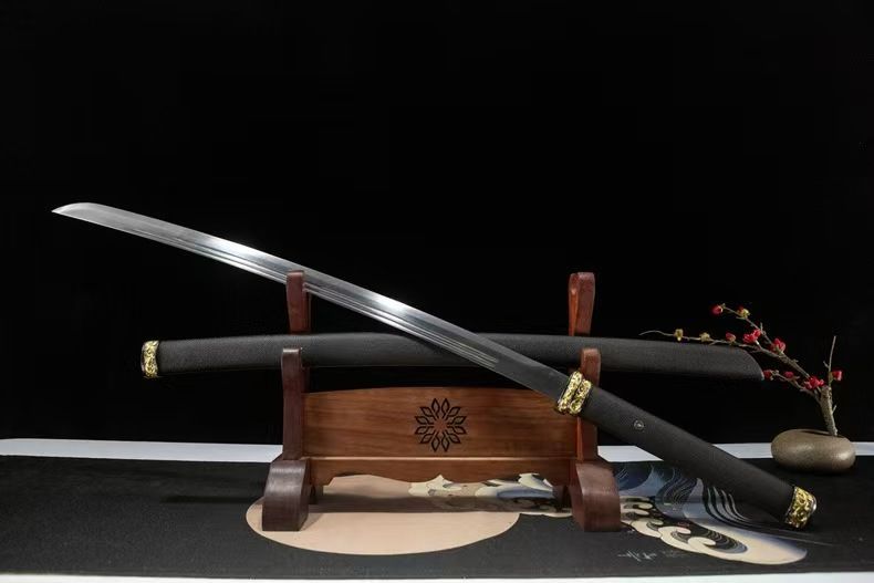 墨羽 限マンガン鋼 全長102cm 黒漆鞘仕様 COSPLAY 装飾用” 非実戦 美術刀 刀装具 居合刀 模擬刀 模造刀 鑑賞用 武具