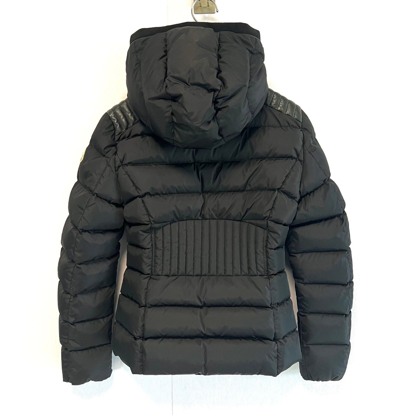 MONCLER TETRAS モンクレール ダウンジャケット レザーパッチ ブラック  