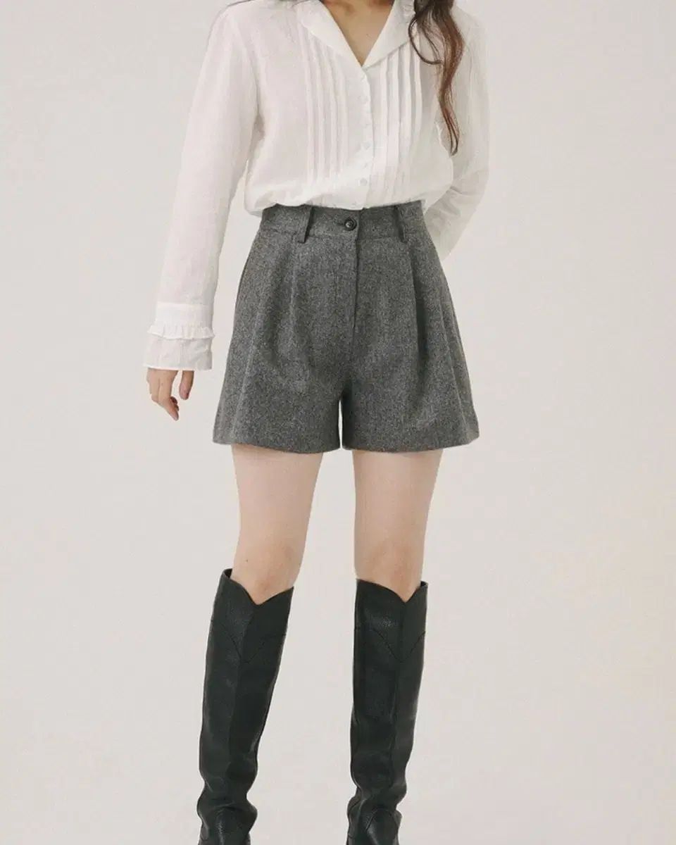 TANNAT ツータック ショーツ グレー