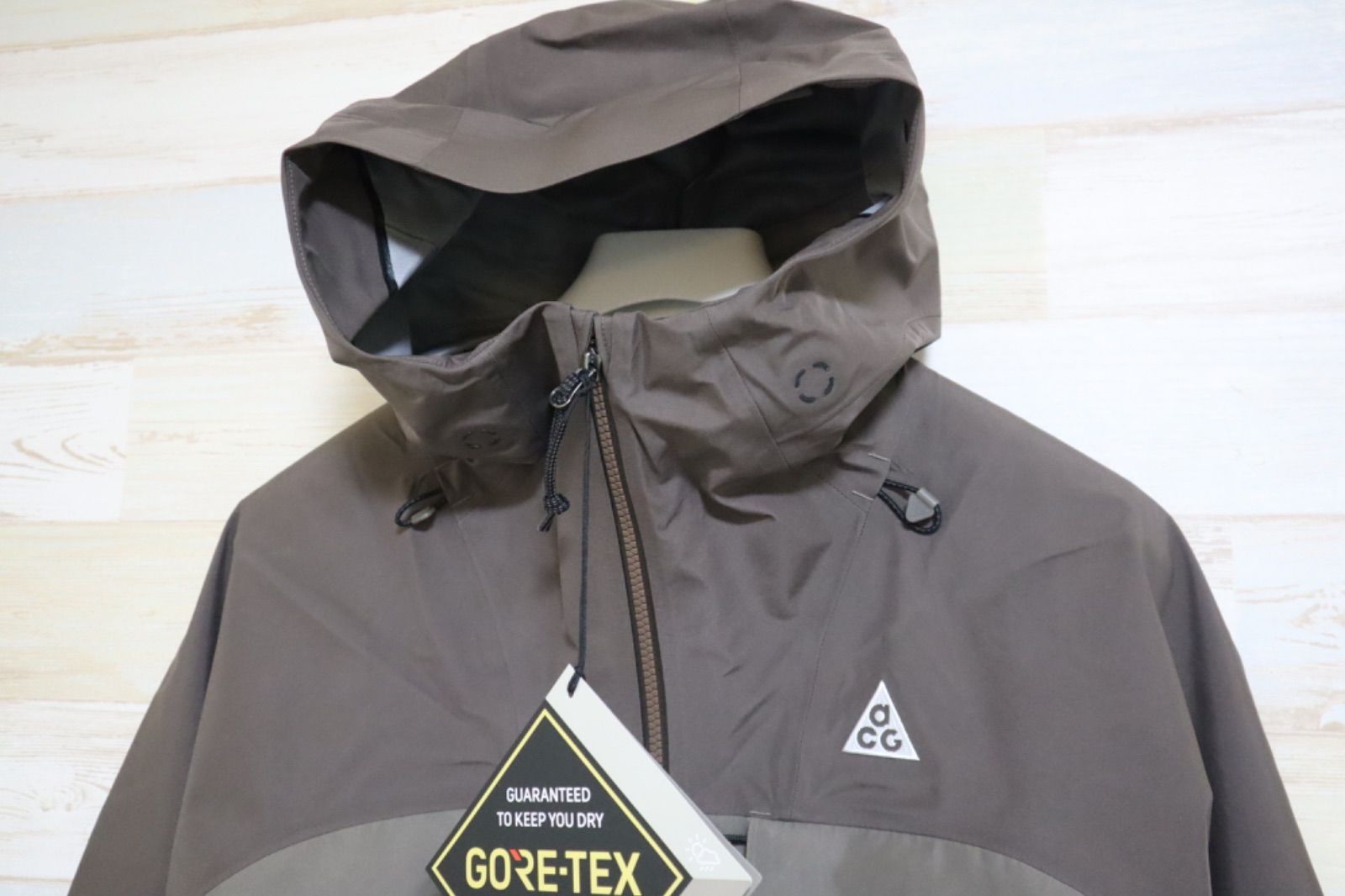 新品 定価55000円 ACG GORE-TEX Misery Ridge M