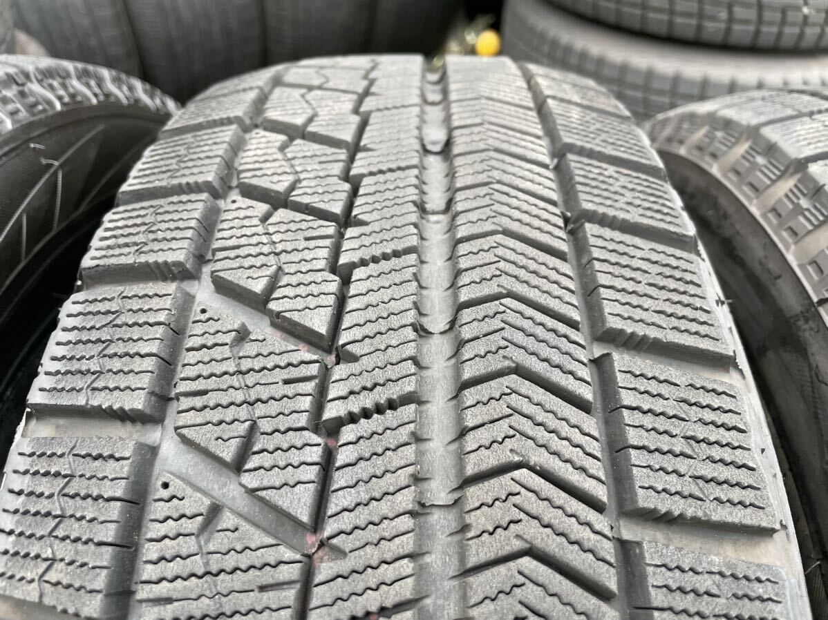 ［F0194］中古スタッドレスタイヤ4本セット！195/65R15 ブリヂストン ブリザックVRX！2019年製造！ノア、アイシス、プレマシーなどに！