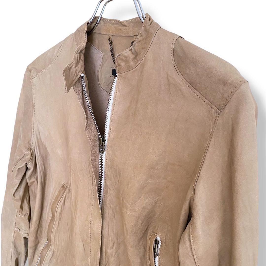 ライトブラウン