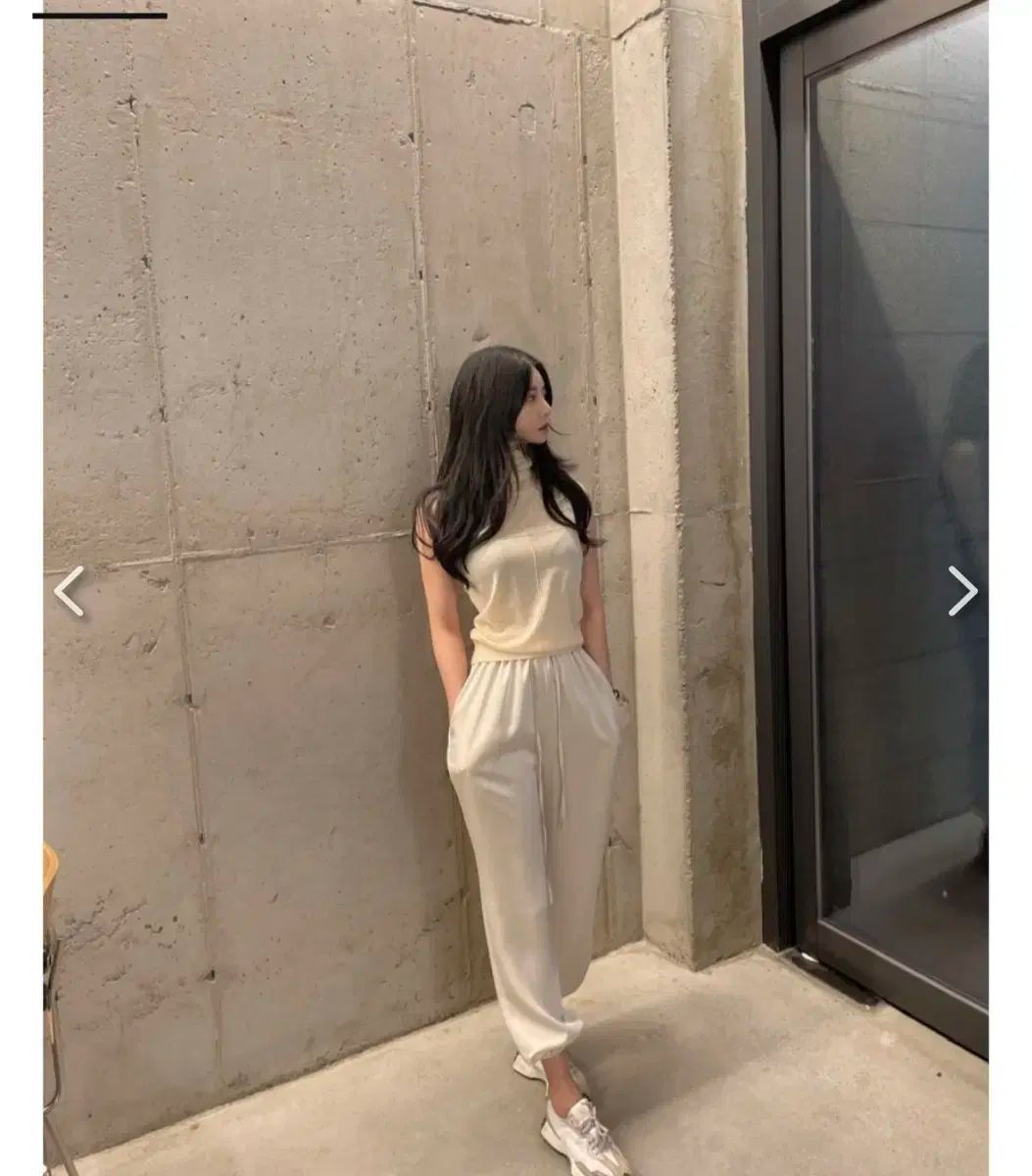 美品♪プリーツプリーズ ジョガーパンツ ドット 総柄