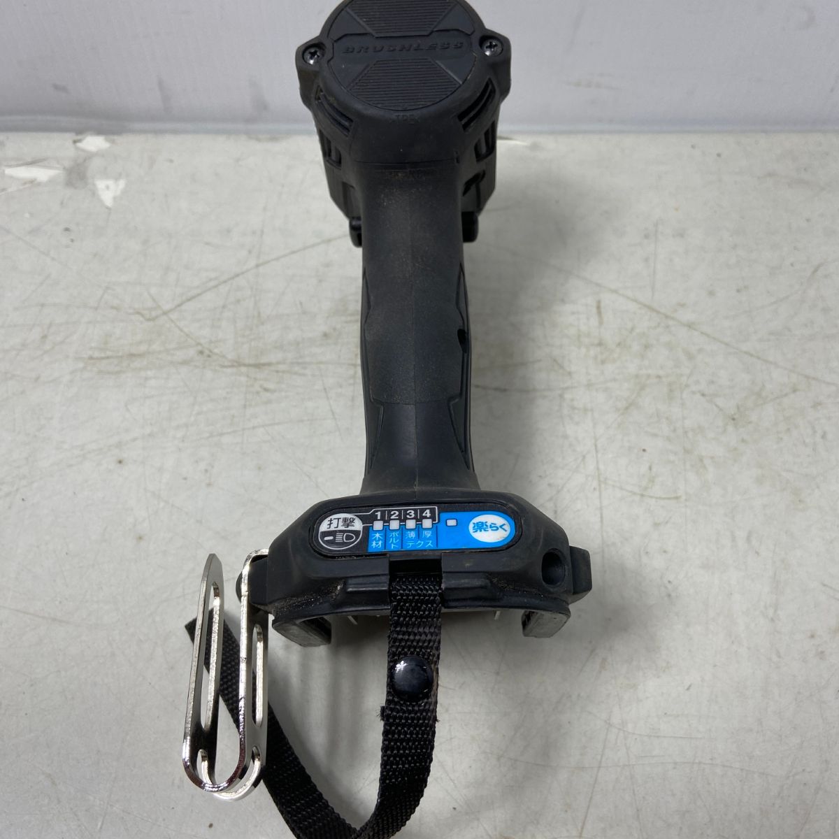 インパクトドライバ