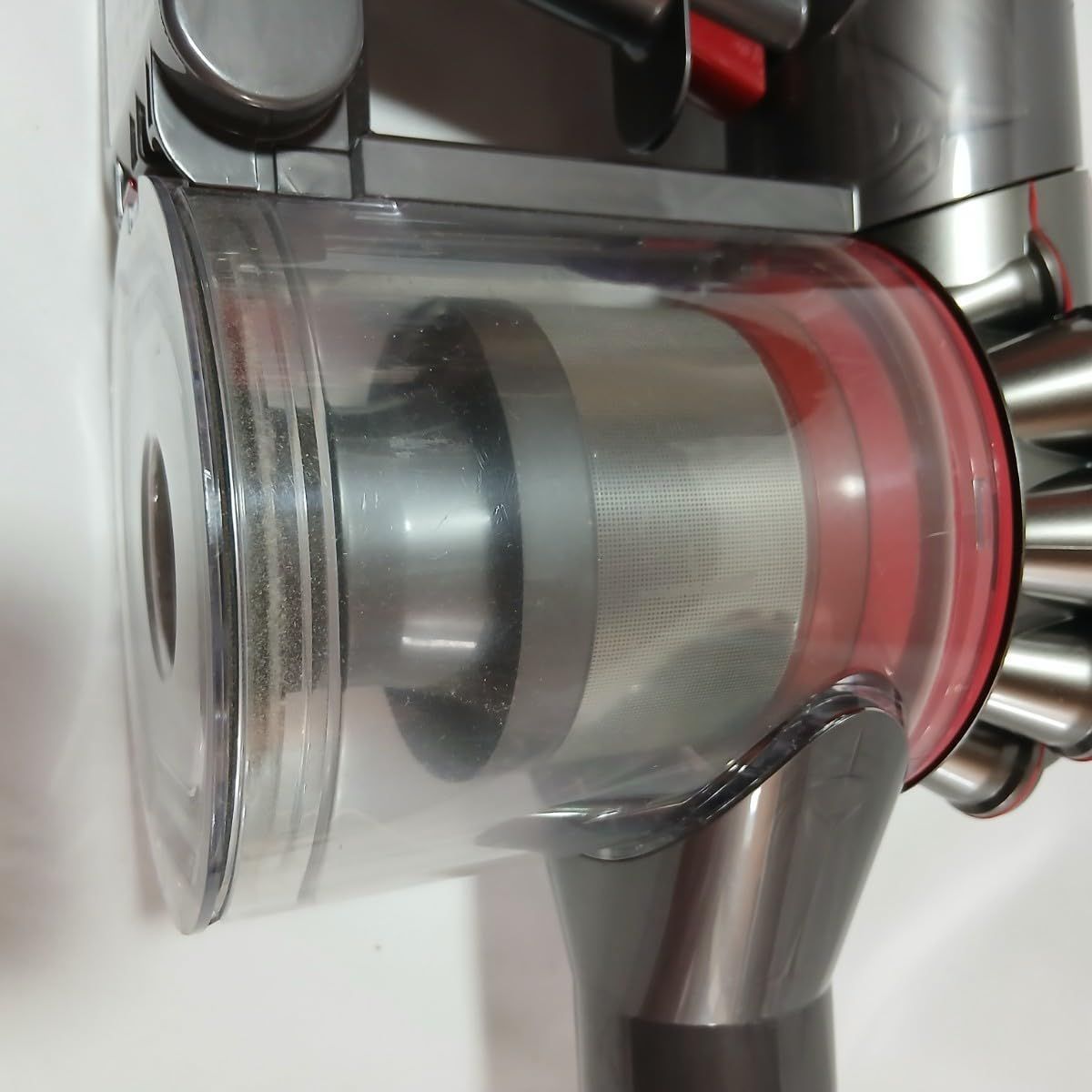  No.3837 Dyson ダイソン 掃除機 コードレス V 8 Slim Fluffy Extra スティック ハンディクリーナー サイクロン SV 10 K EXT BU AM より小さく より軽く 性能はそのままに スティッククリーナー本体 スティッククリーナー