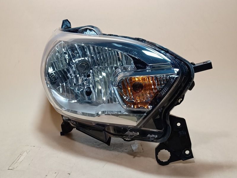 送料店舗負担 デイズルークス B21A 右ヘッドランプ ライト レンズ SLN