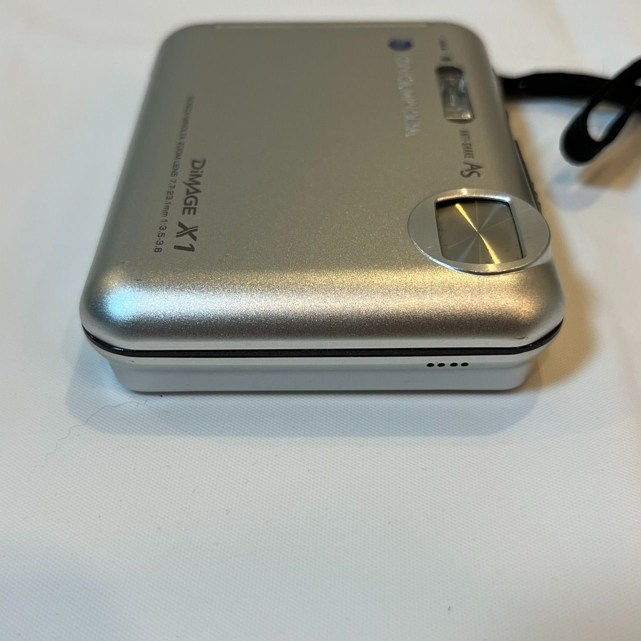 KONICA MINOLTA DiMAGE X1 コンパクトデジタルカメラ デジカメ