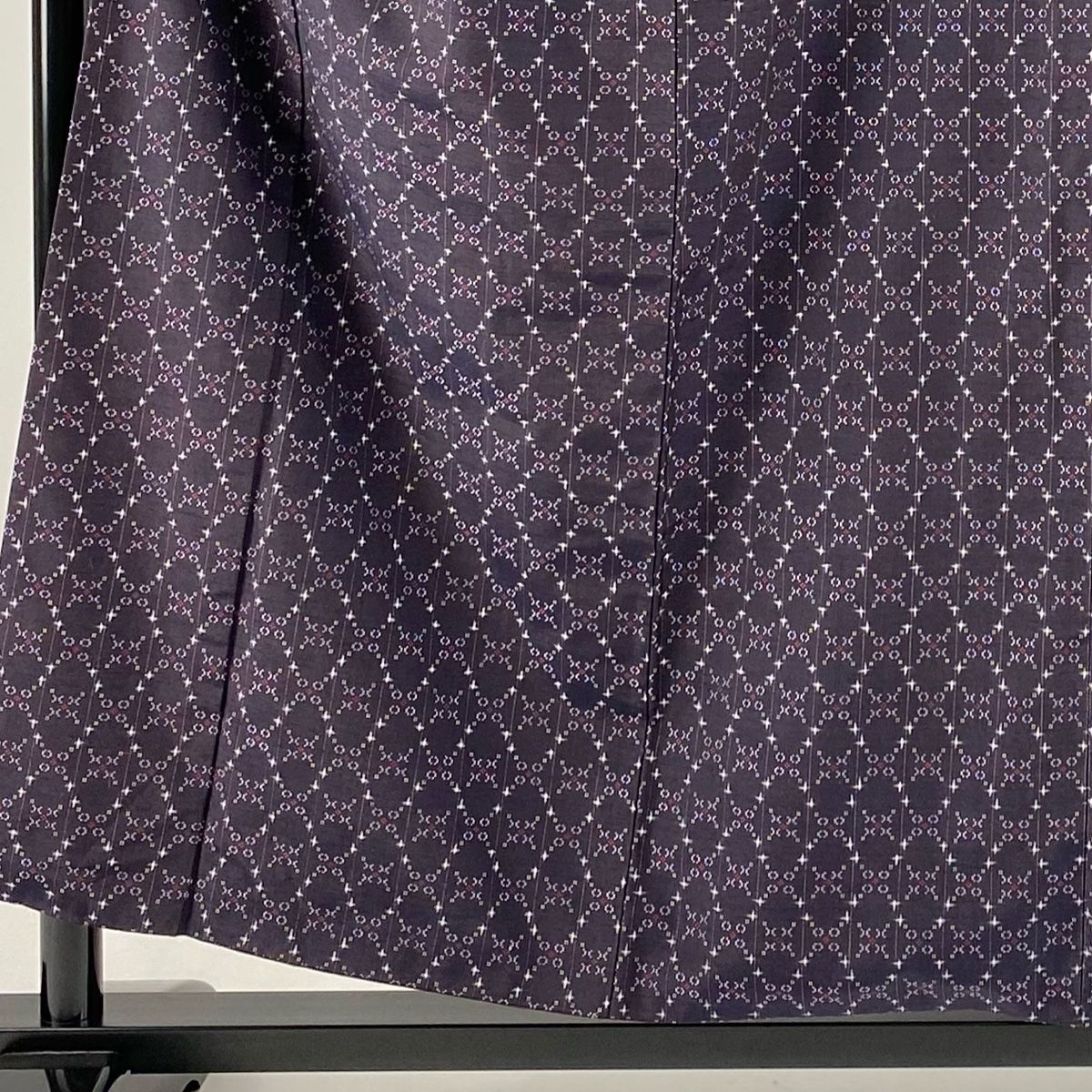 紬 身丈156.5cm 裄丈66cm M 袷 証紙 縞 花 花織 紫 正絹