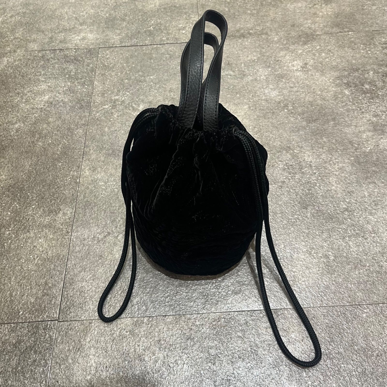 Hender Scheme velvet quilt pouchsack - Black ベルベット 巾着 