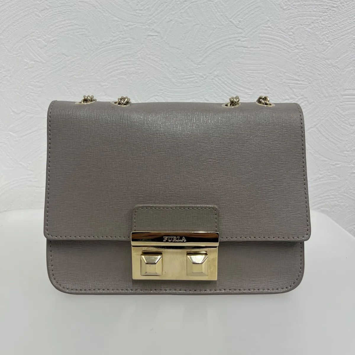 極美品】FURLA フルラ メトロポリス チェーンショルダーバッグ 