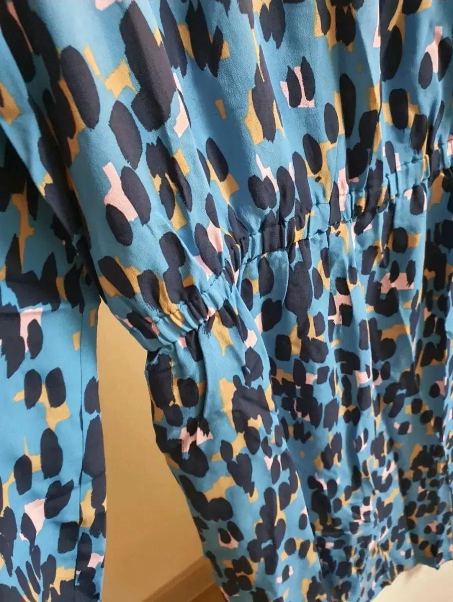 marimekko シルクワンピース
