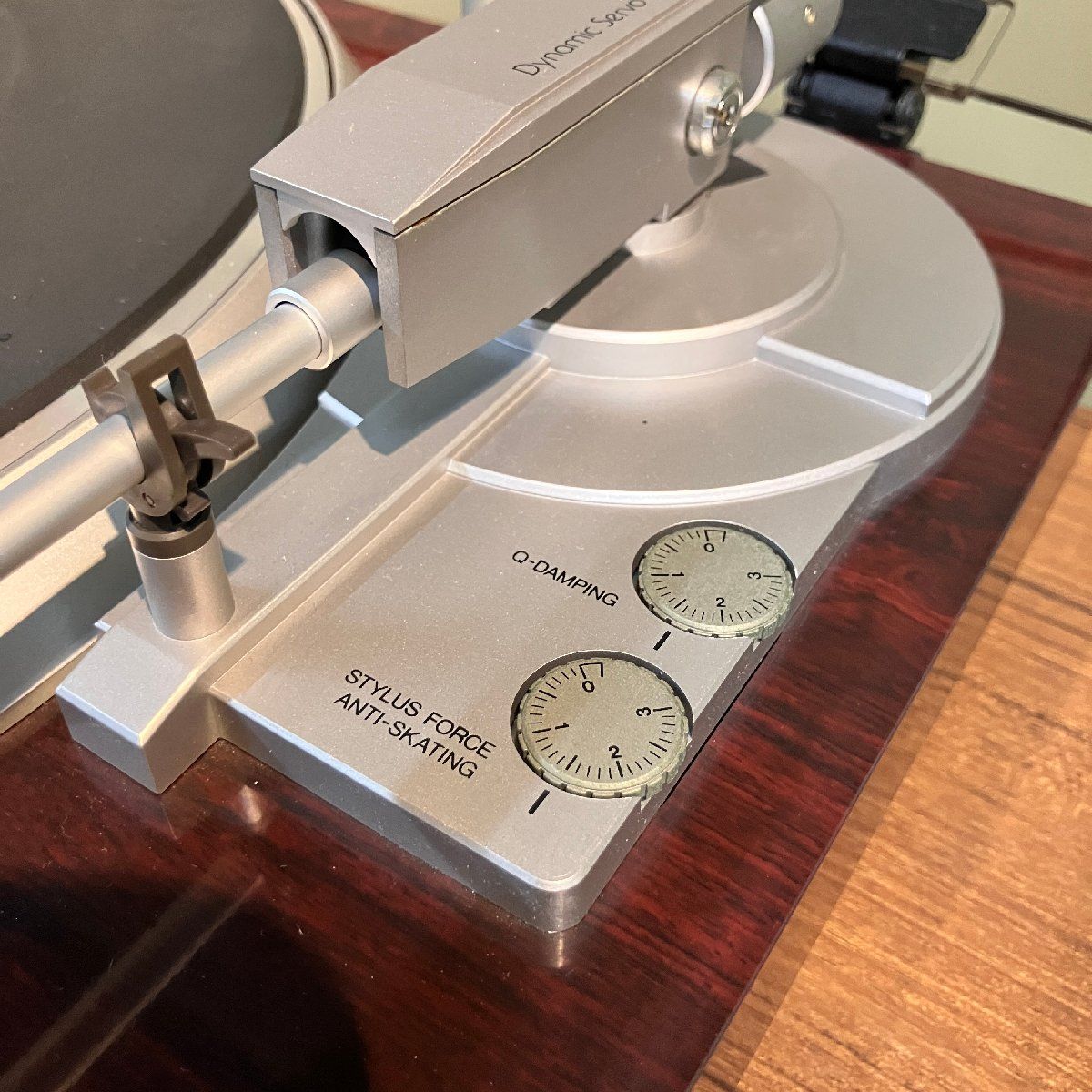 【ジャンク稼動品】 DENON ターンテーブル レコードプレイヤー DP-45F ジャンク稼動品】 DENON ターンテーブル レコードプレイヤー DP-45F