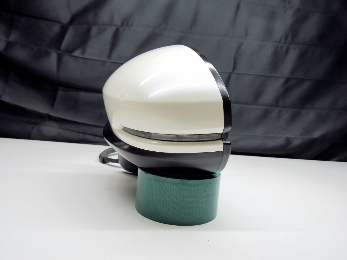 フィット GP5 純正 左 ドアミラー 手動 パール T5A (n019112) ホンダ GP5 フィット ハイブリッド 純正 左 ドアミラー 7P パール