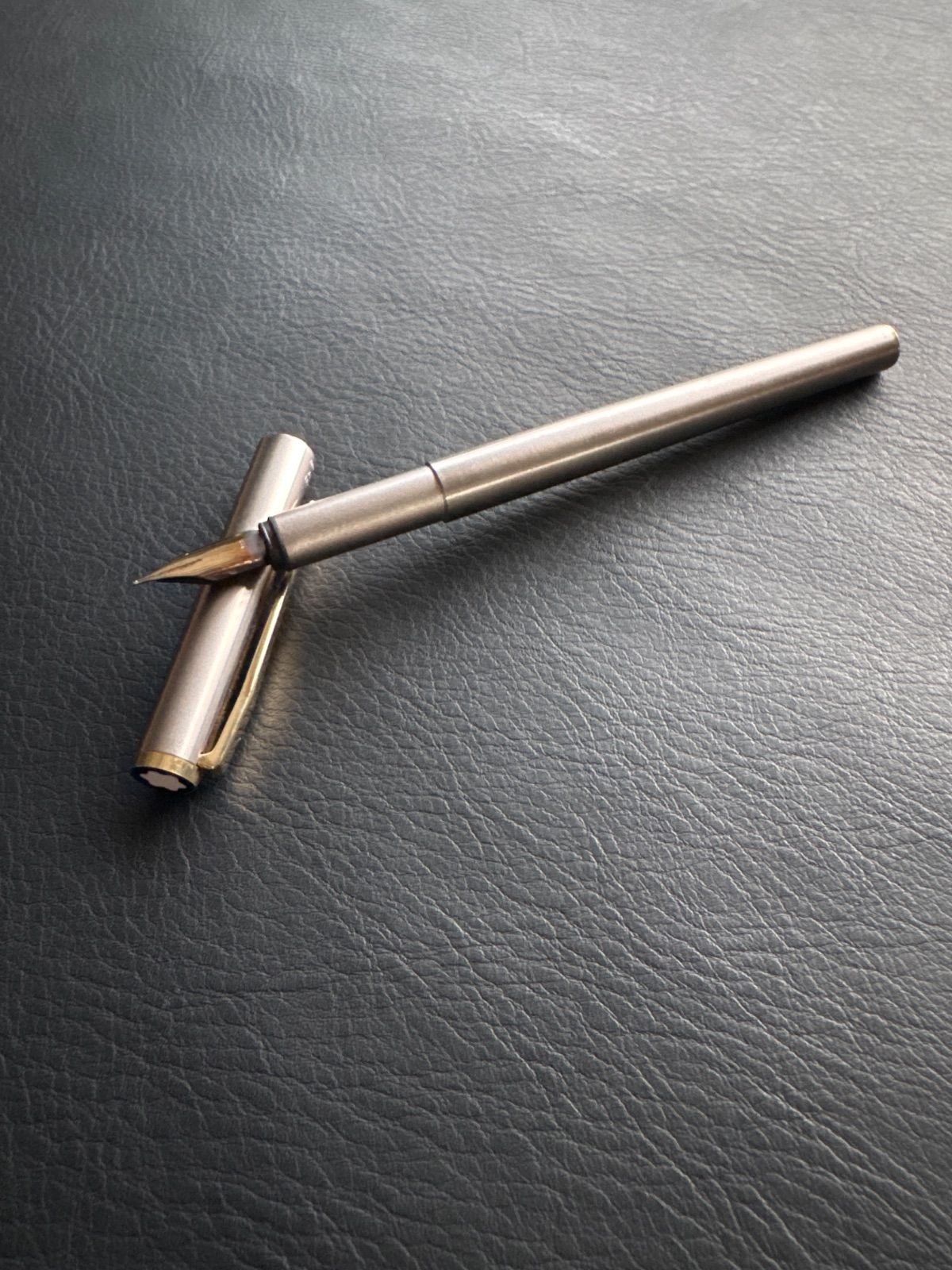 値下げ！モンブラン MONT BLANC 万年筆 ノブレス　ペン先K14 MONTBLANC モンブラン K14ペン先 ノブレス 万年筆 - メルカリ