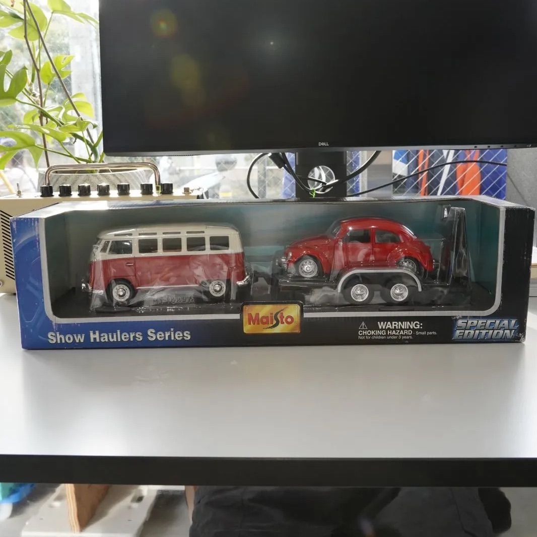 未開封】Maisto 1/25 Volkswagen Van Samba 1/24 Volkswagen Beetle  