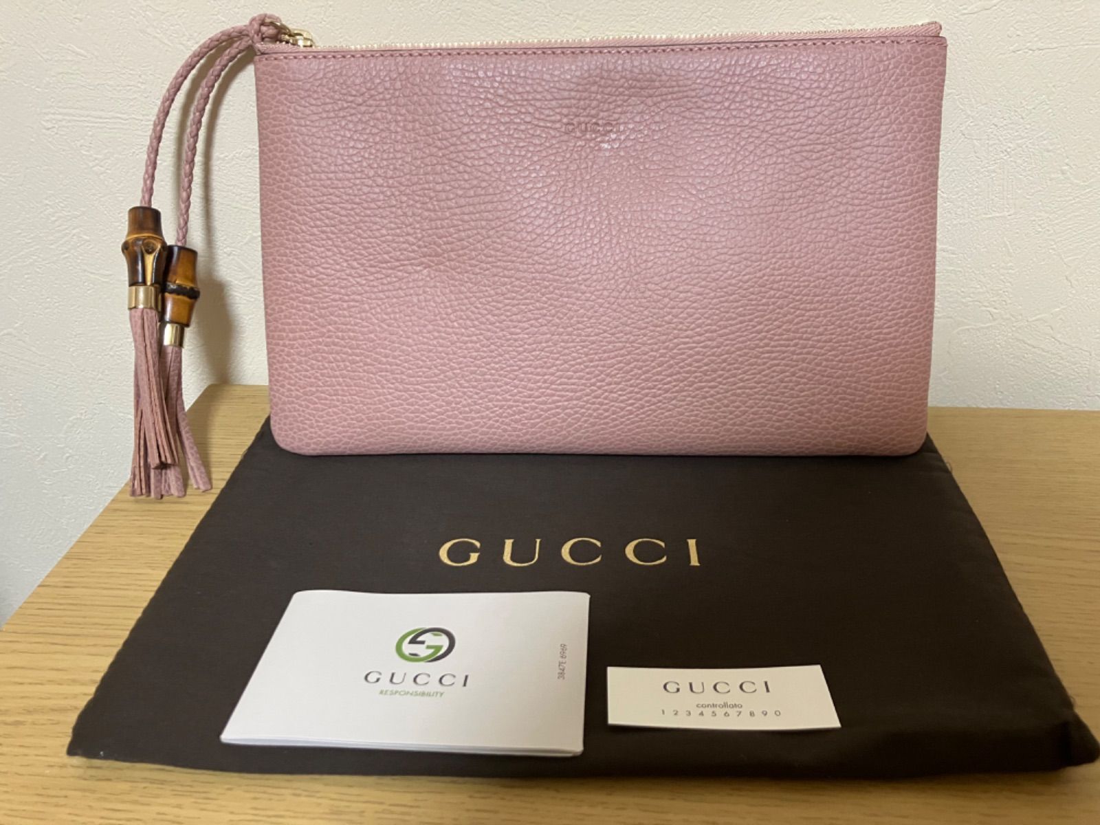 新品未使用】GUCCIポーチクラッチバック - メルカリ