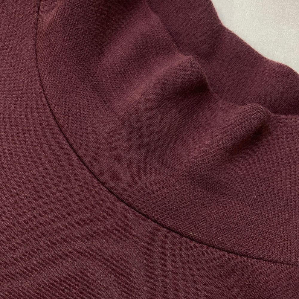 サイズ：2XL 8YARDS ハチヤーズ ハイネック長袖Tシャツ レッド系