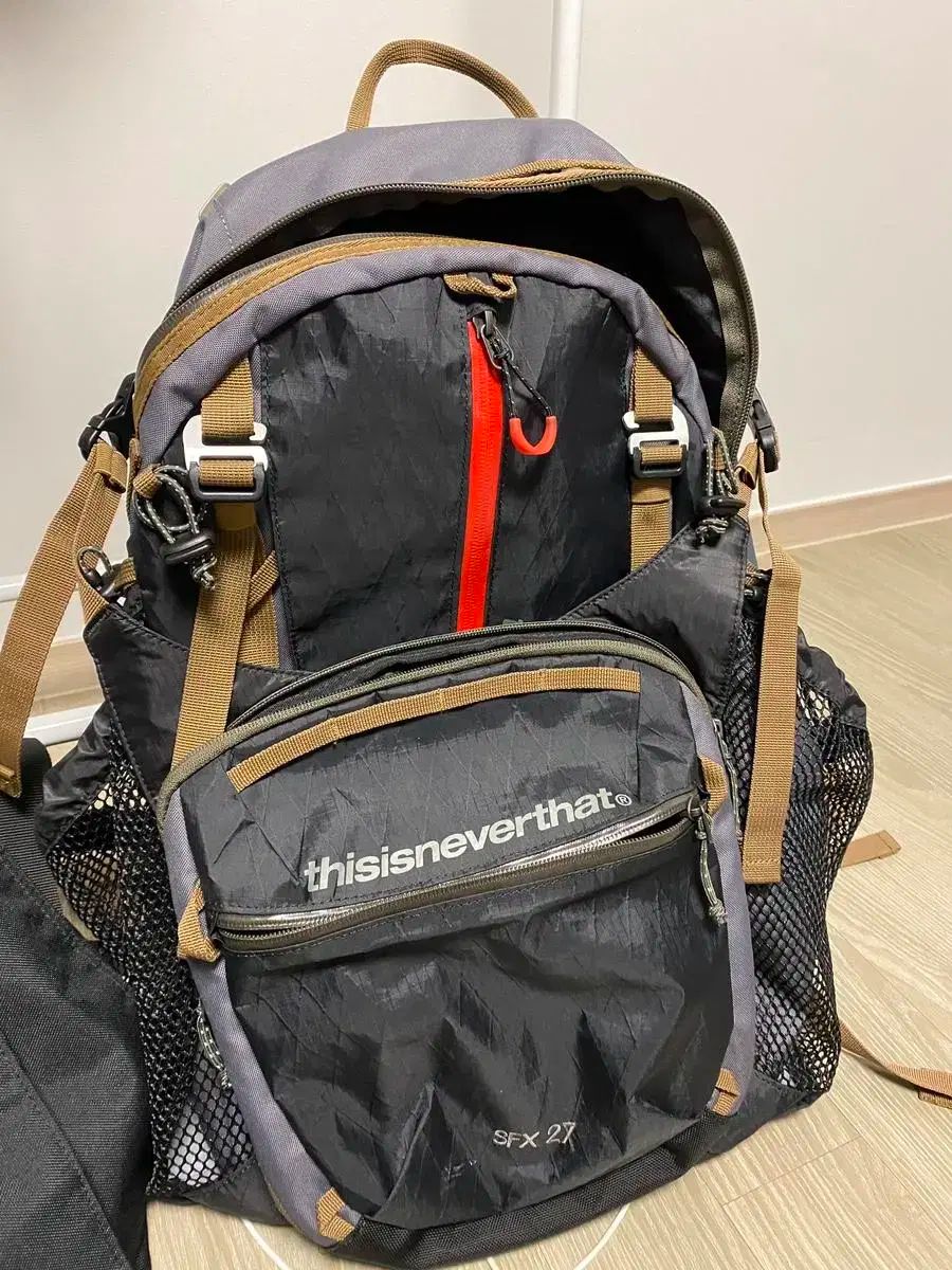 【雷市場（ポンジャン）商品韓国直送】thisisneverthat(ディスイズネバーザット) リュック リュックサック sfx27