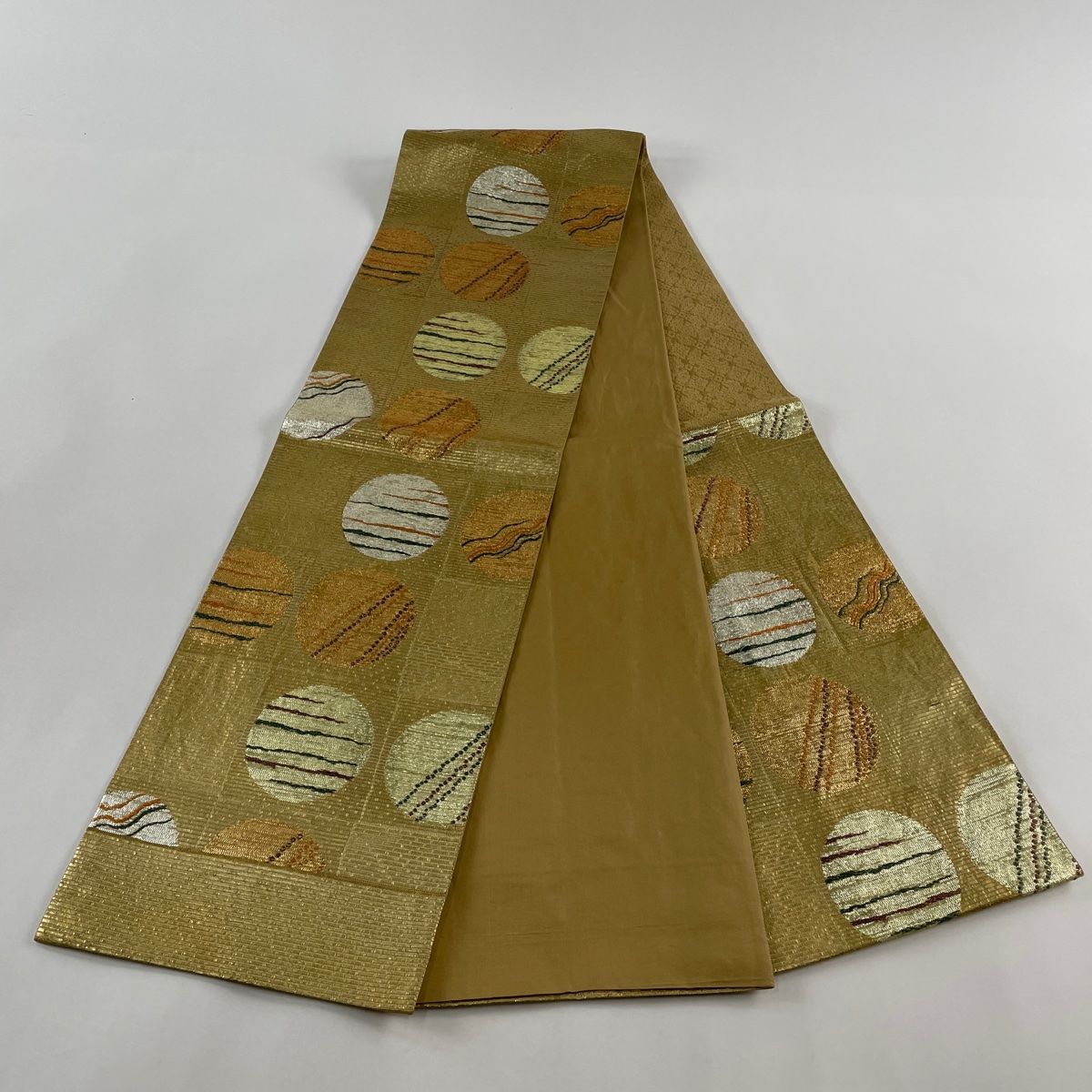 袋帯 秀品 丸文 幾何学模様 箔 金糸 金色 六通 正絹 【中古
