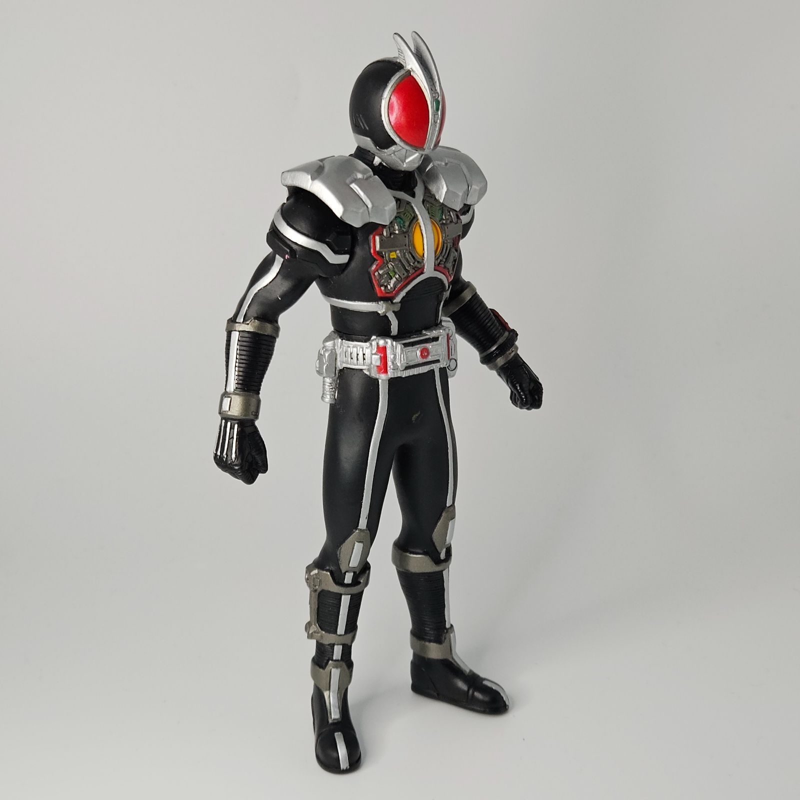 仮面ライダーファイズ　アクセルフォーム　ソフビ　フィギュア