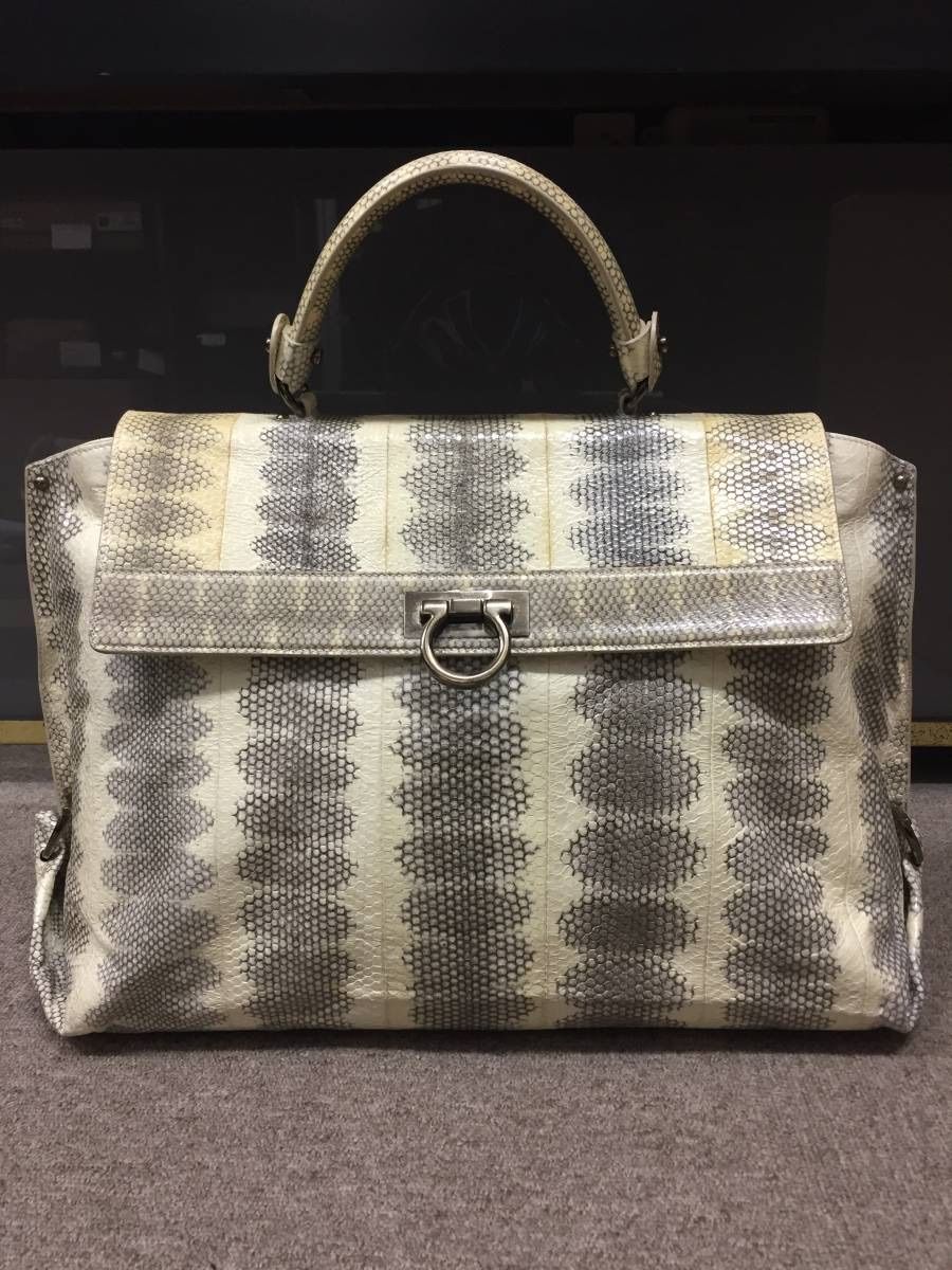 楽天市場】クラークス Clarks ワラビー ゴアテックス Wallabee.GTX