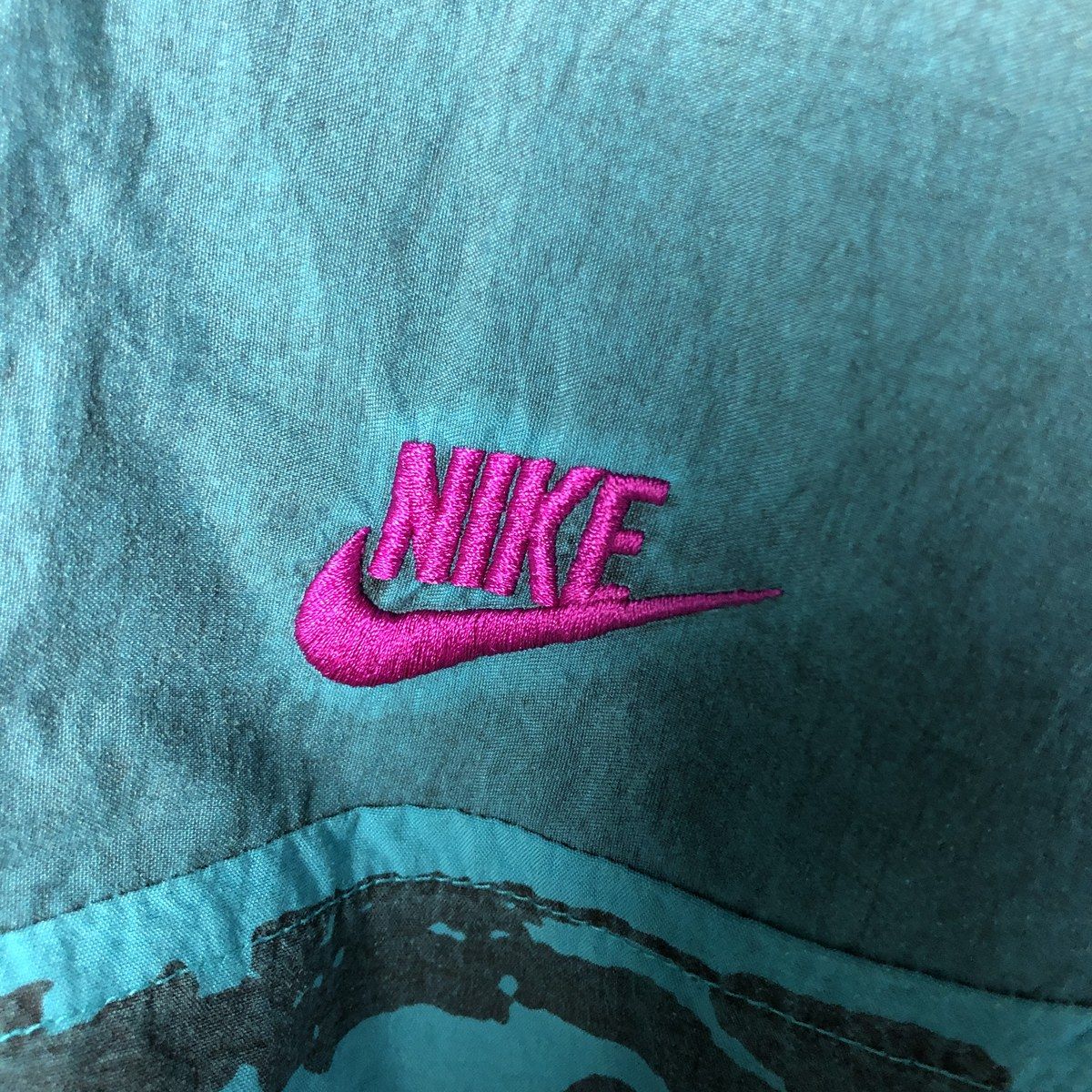 古着 90年代 ナイキ NIKE CHALLENGE COURT 総柄 ナイロン