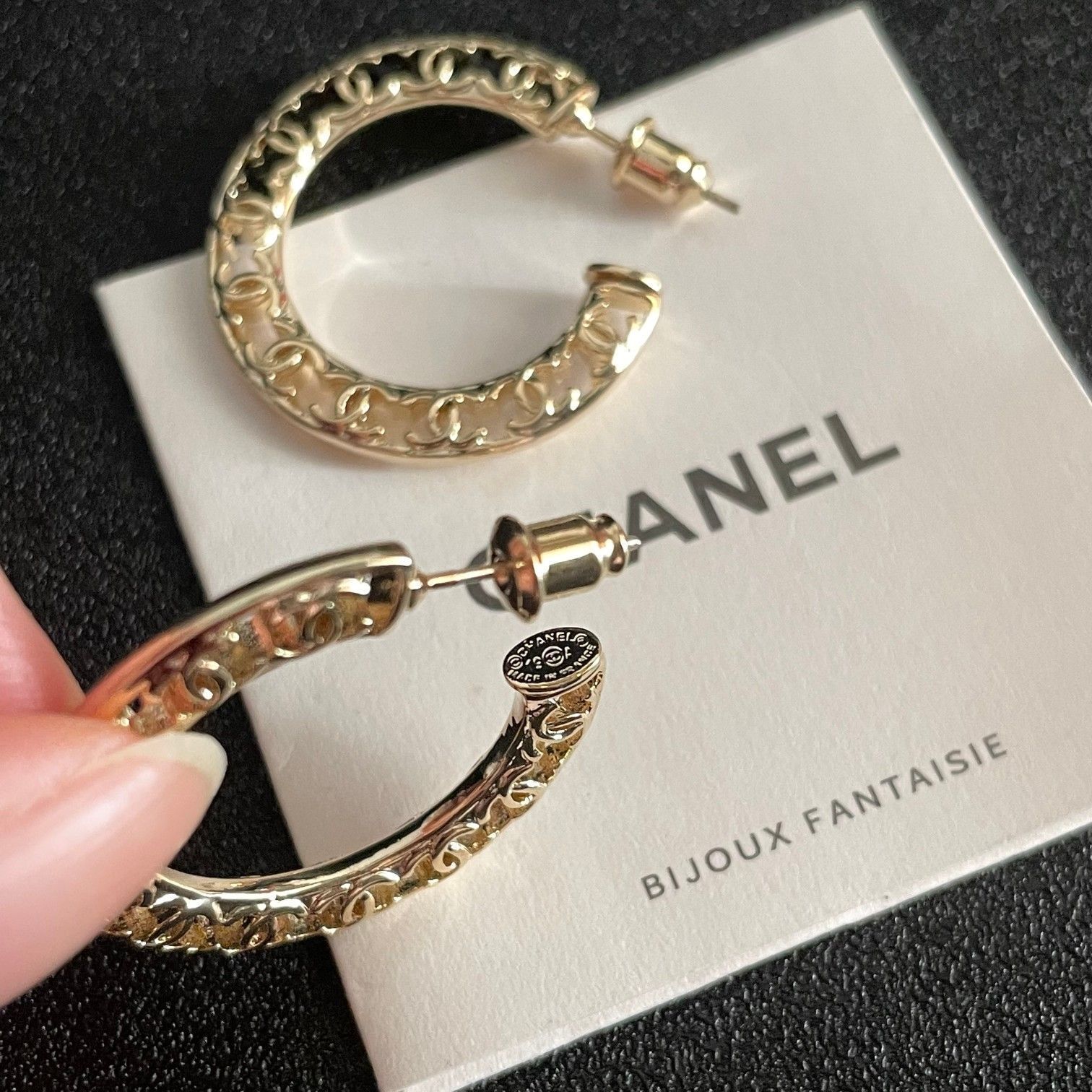 今日特価】CHANEL シャネル 中古 ダブル C イヤリング