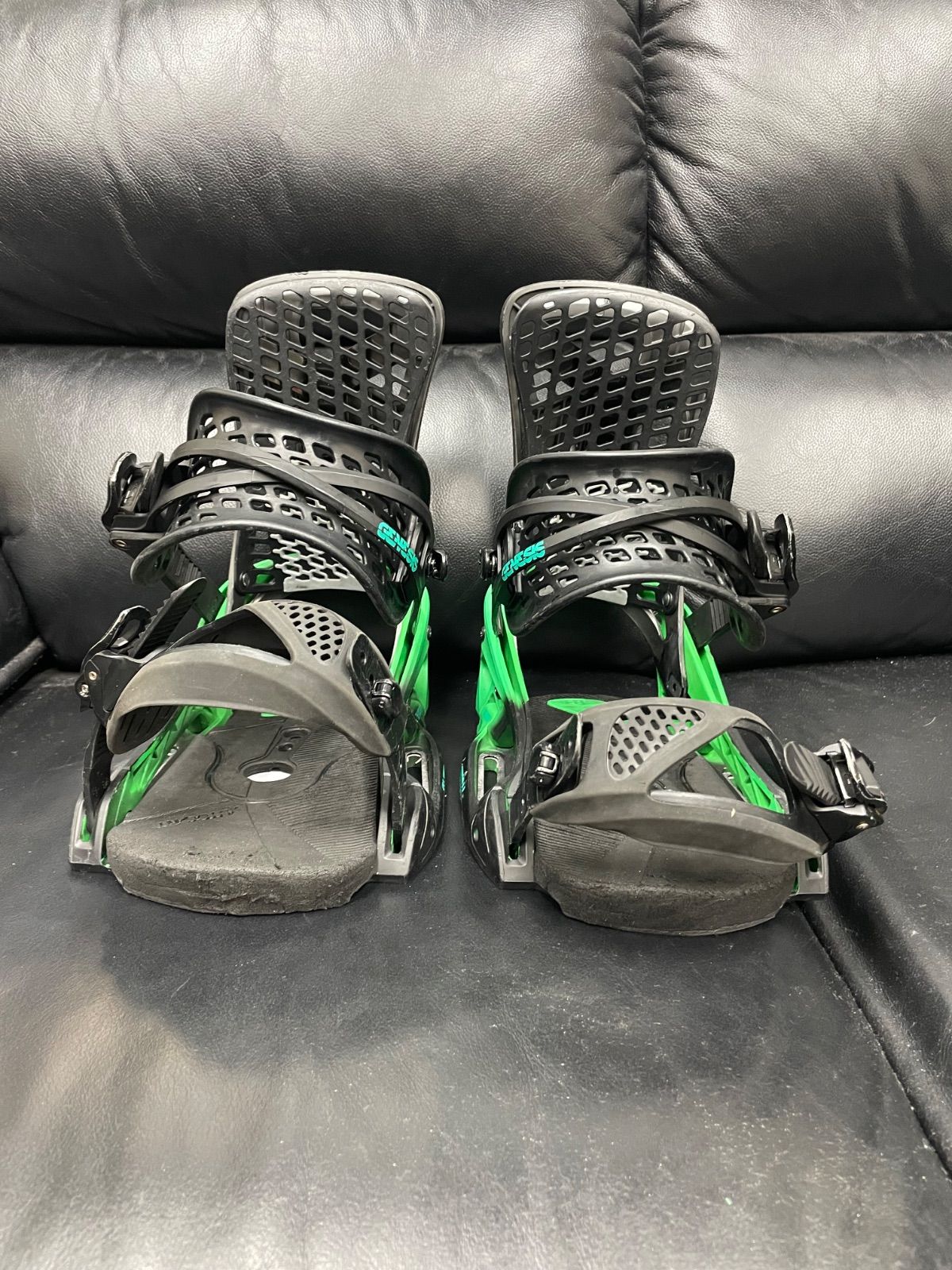 Drake F60 Snowboard Binding size Large | ExploreVI NITRO DEMAND