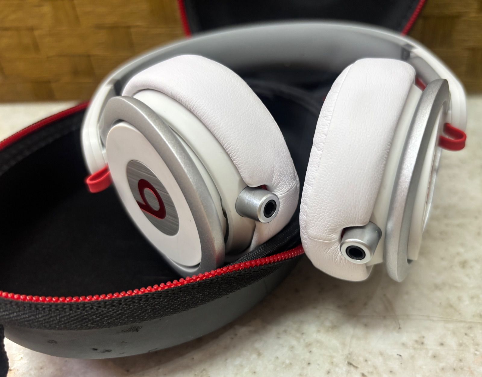 ◎Beats mixr ヘッドフォン 有線 - メルカリ