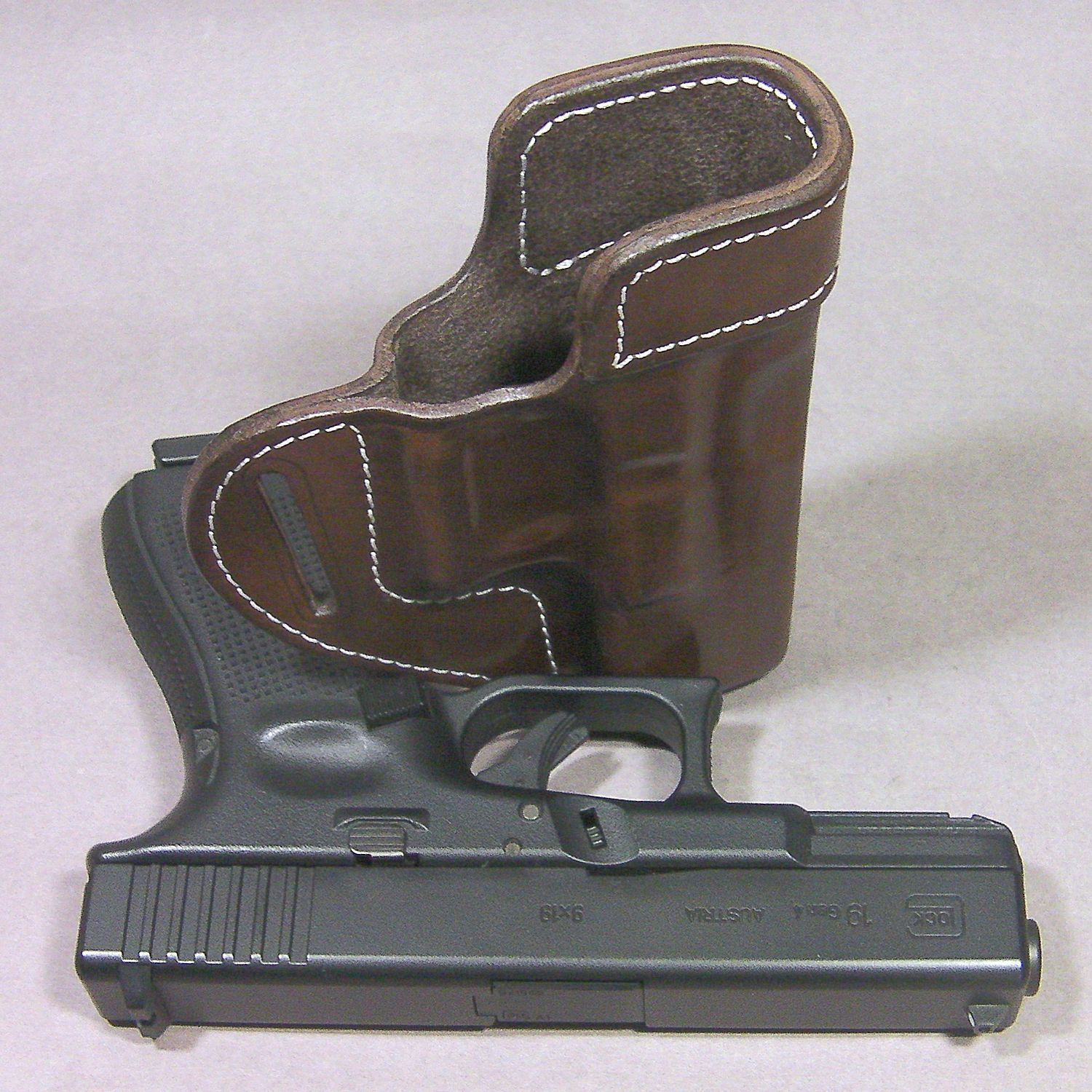 東京マルイ グロック19 gen4 コンシールド・タイプのホルスター - メルカリ