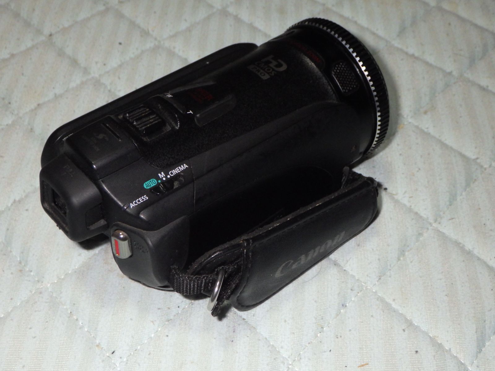 Canon iVIS HF G10 ビデオカメラ 動作不安定 ジャンク Canon iVIS HF G10 ビデオカメラ 動作不安定 ジャンク - メルカリ