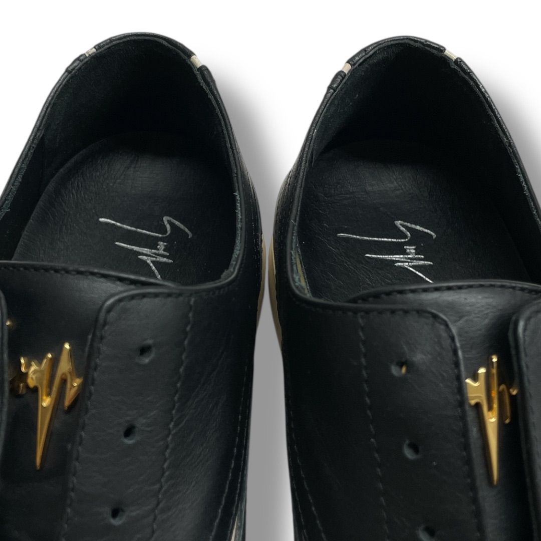 Giuseppe Zanotti ジュゼッペザノッティ スタッズスリッポン シューズ