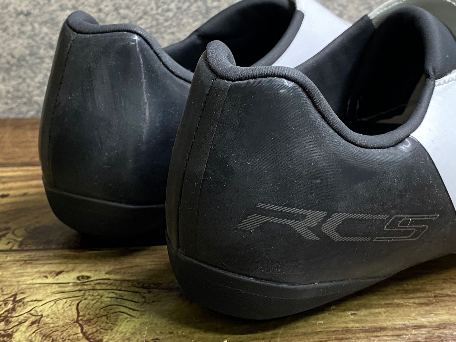 JB892 シマノ SHIMANO RC5 SHRC502M W01 S ビンディングシューズ 3穴