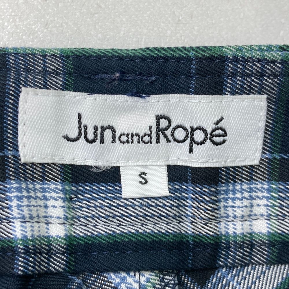サイズ：S JUN&ROPE ジュン アンド ロペ  ストレッチスカート チェック柄 ネイビー系 [240101476354] ゴルフウェア レディース ストスト サイズ：S JUN&ROPE ジュン アンド ロペ ストレッチスカート