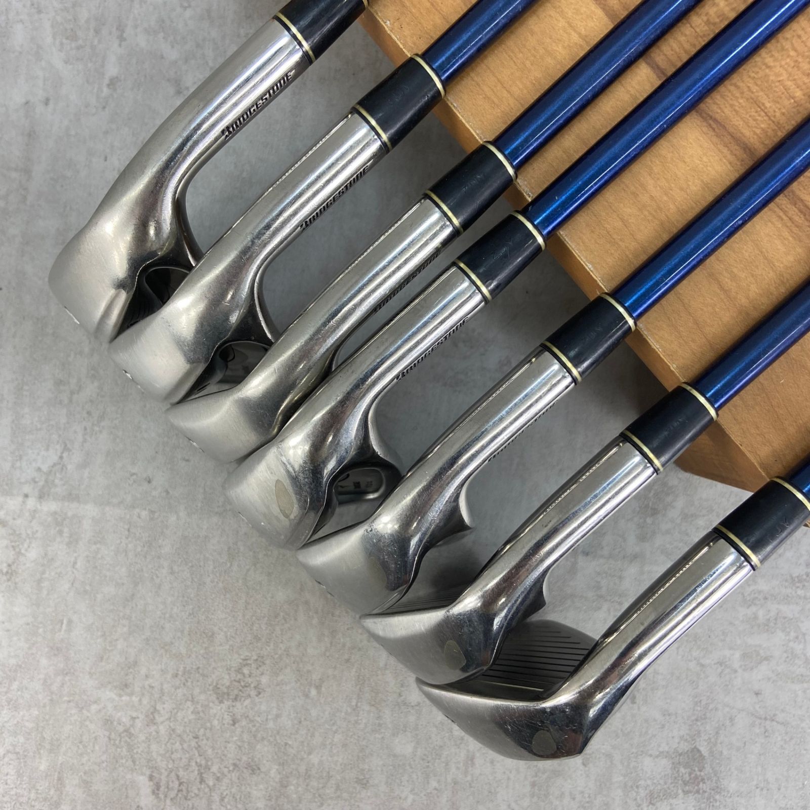 ☆TOURSTAGE ViQ アイアンセット 6本 右利き用 VT-501I