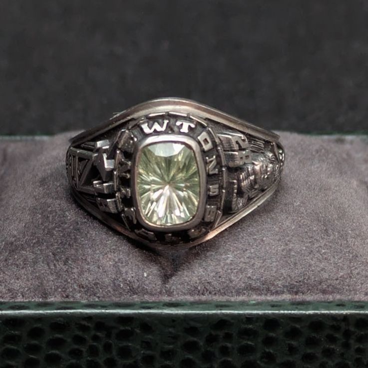1982年 ヴィンテージ Jostens LTM Class Ring Newton Falls 緑ストーン メンズ 16号
