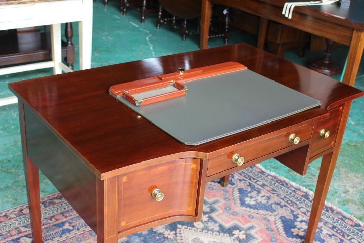 イギリスアンティーク家具 デスク