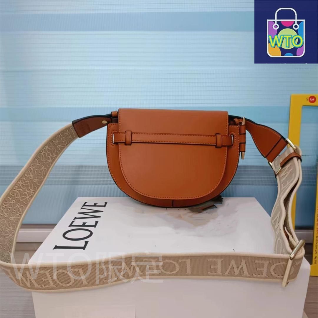お値下げ！ロエベ ショルダーバッグ LOEWE ロエベ ショルダーバッグ-WTO輸入1 - メルカリ