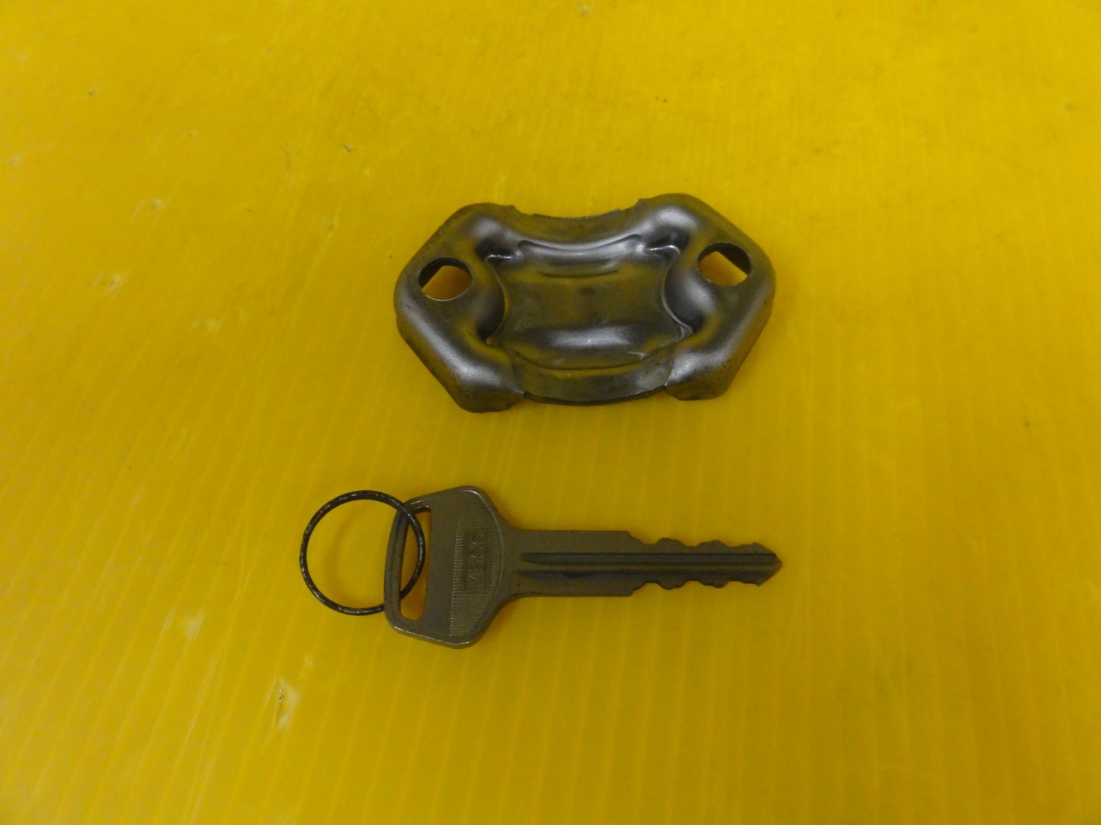 ワゴンR キーシリンダー