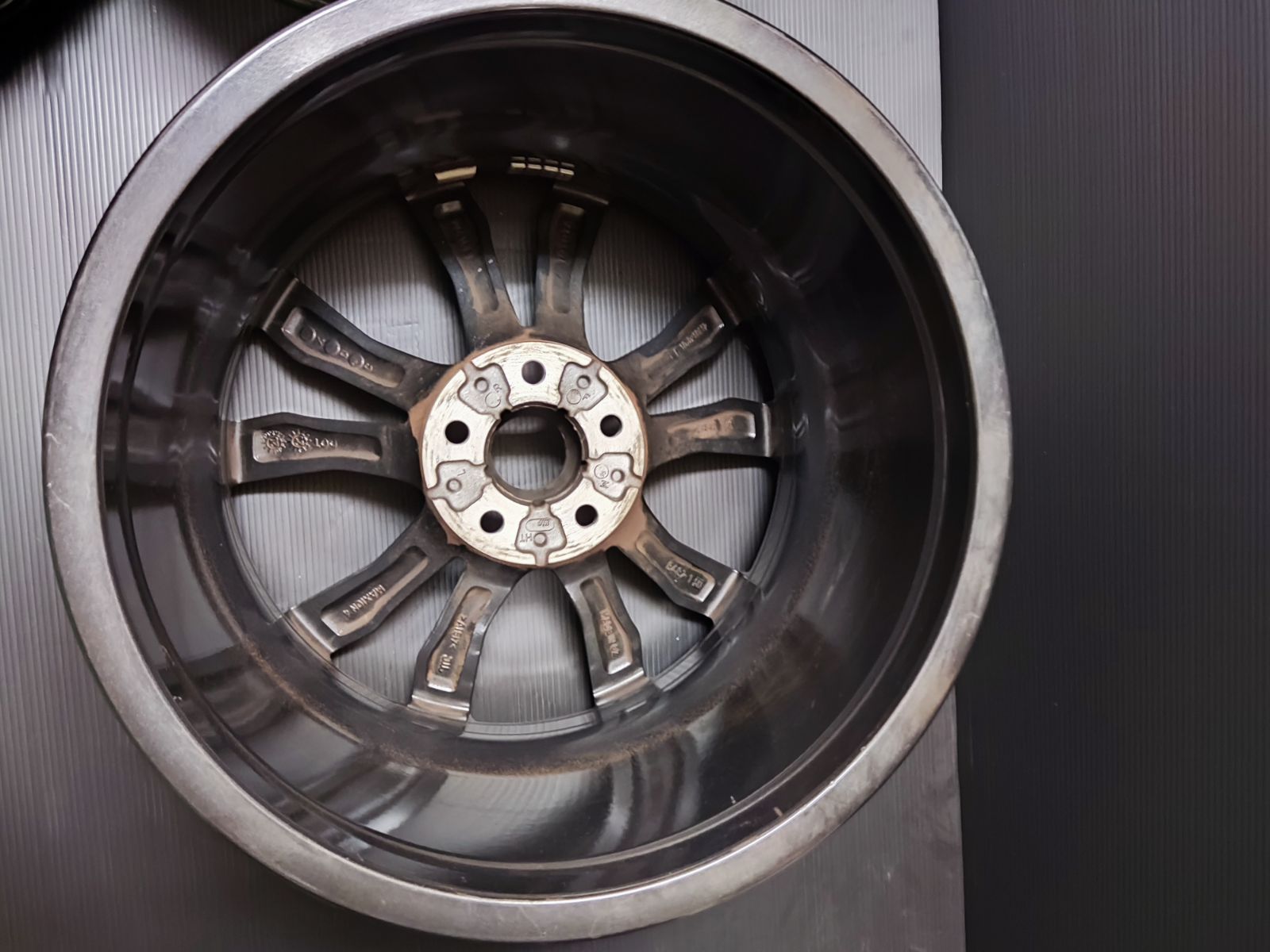 中古ホイール[18x7.5+39 114.3/5H トヨタ 30系RAV4 STYLE S Packag純正  