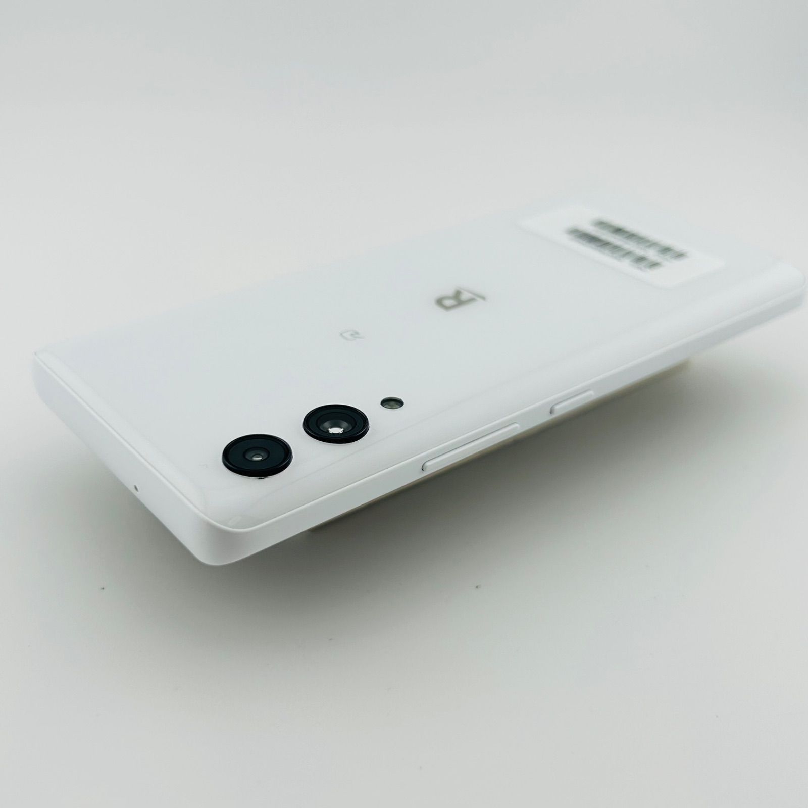 バッテリー良好 Rakuten Hand 5G P780 128GB ホワイト SIMフリー